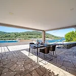 Doris 3* Vela Luka
