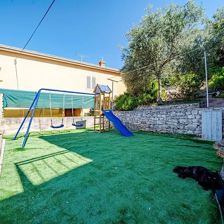 Guest house Doris Vela Luka