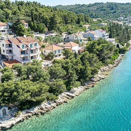 Doris Guest house 3*