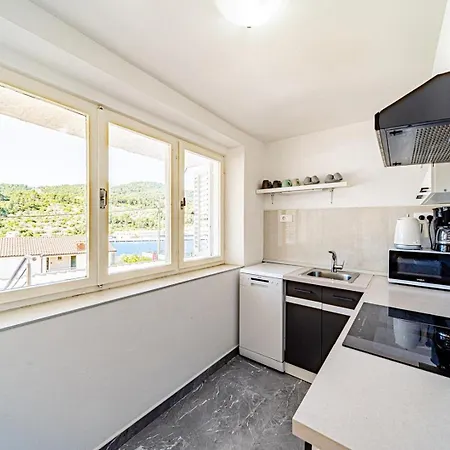 Doris Guest house