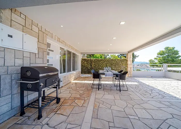 Guest house Doris 3*